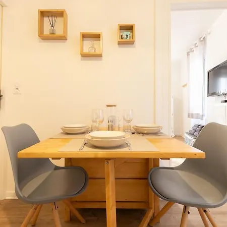 Au Petit Sommet 1 - Centre 30m2 شقة *