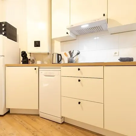شقة Au Petit Sommet 1 - Centre 30m2 *