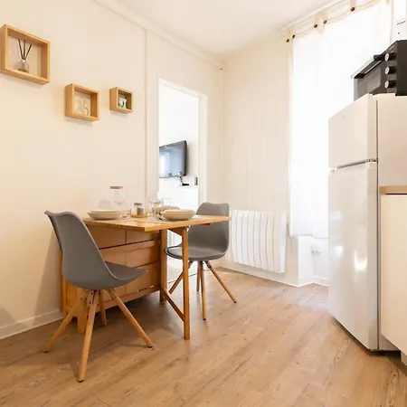 Au Petit Sommet 1 - Centre 30m2 شقة مودان
