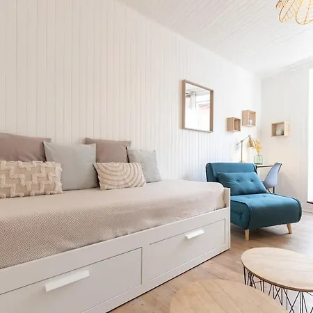 Au Petit Sommet 1 - Centre 30m2 شقة *